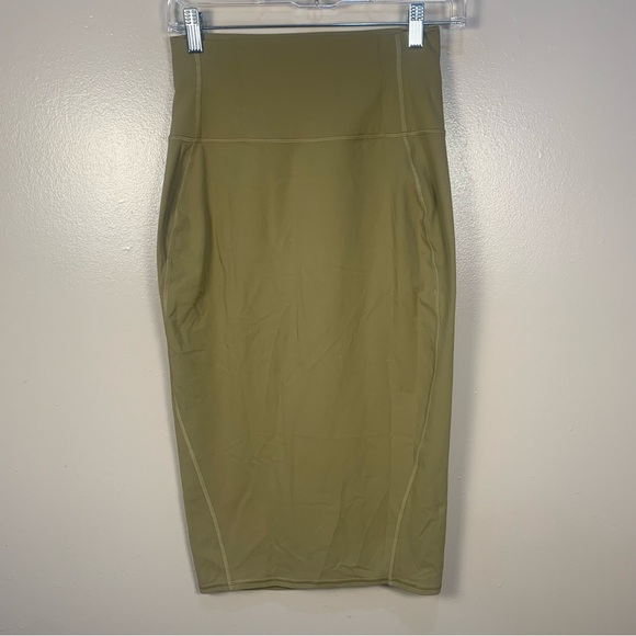 Lululemon Nulu High Waisted Slim Fit Midi Skirt - Picture 5 of 11